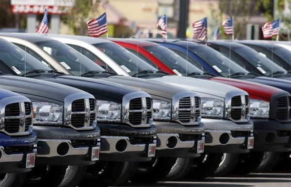 Автопродажи в США взлетели на 16%