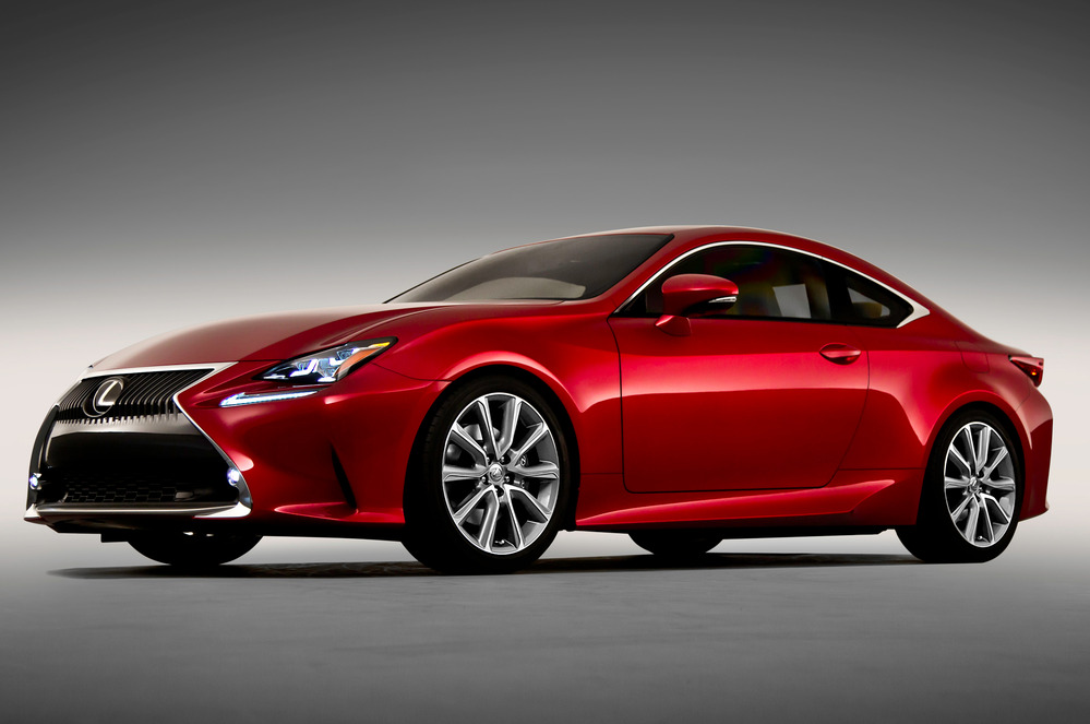 Lexus RC покажут на Токийском салоне