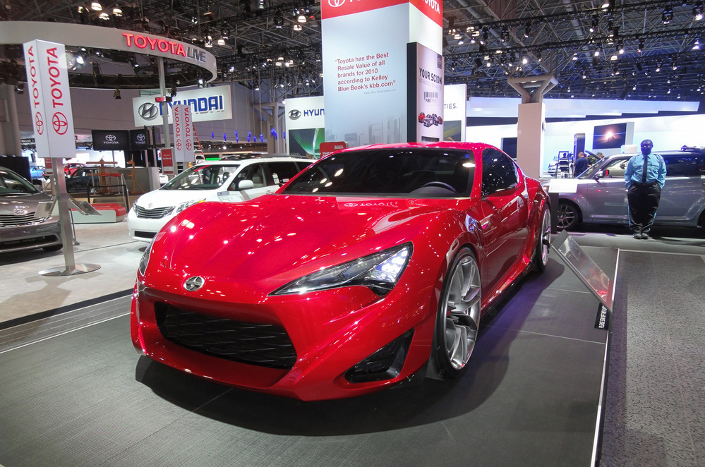 SCion FR-S стал «горячим» концептом Нью-Йорка