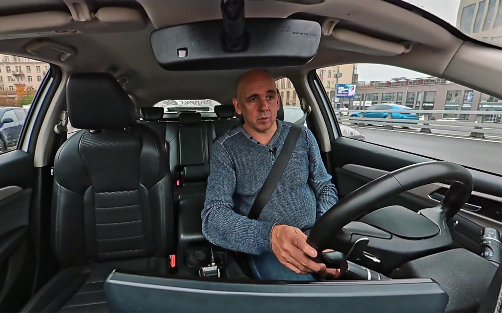 Плюсы и минусы работы в такси - честный рассказ водителя