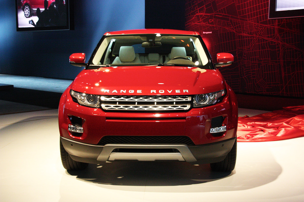 Пятидверный Range Rover Evoque показали в Лос-Анджелесе