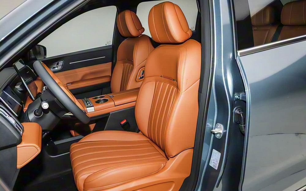 Интерьер Jetour X70L