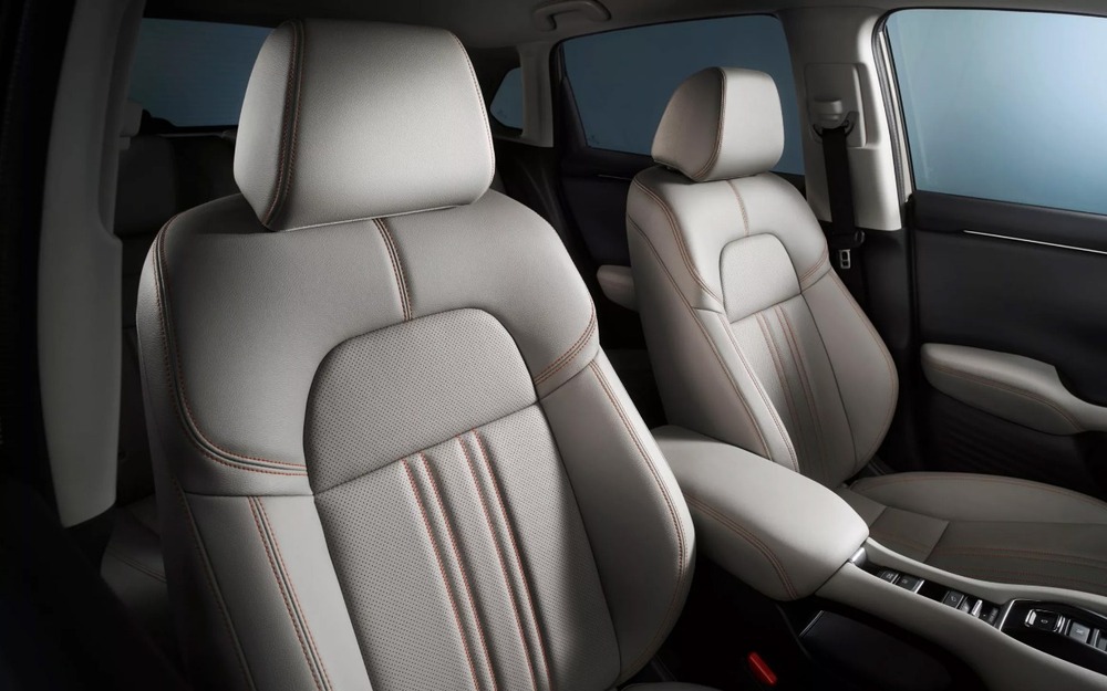 Интерьер Honda ZR-V 2026