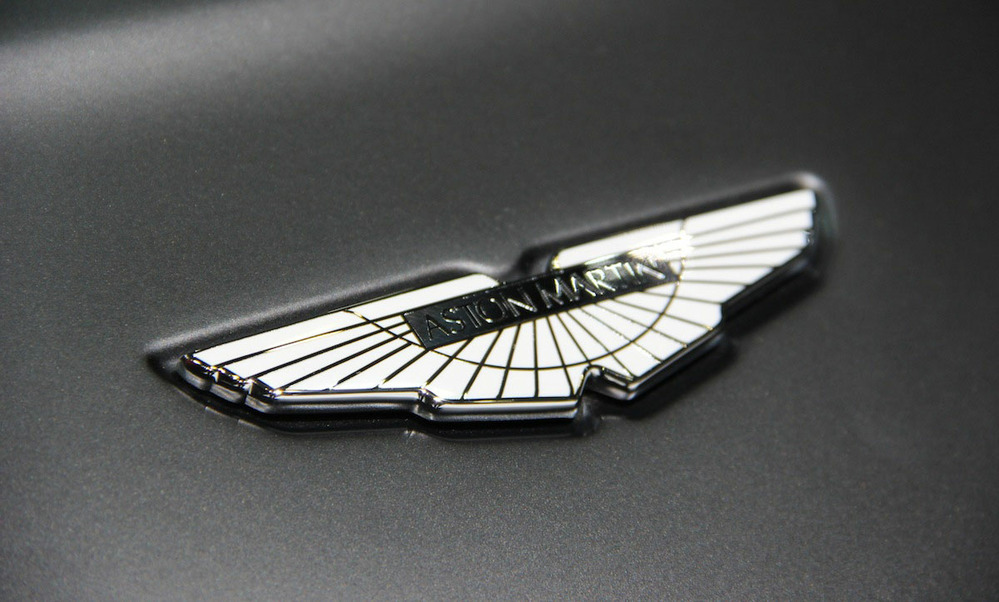 Aston Martin получит моторы AMG 