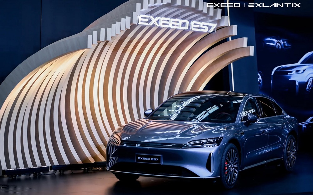 Exeed ES7