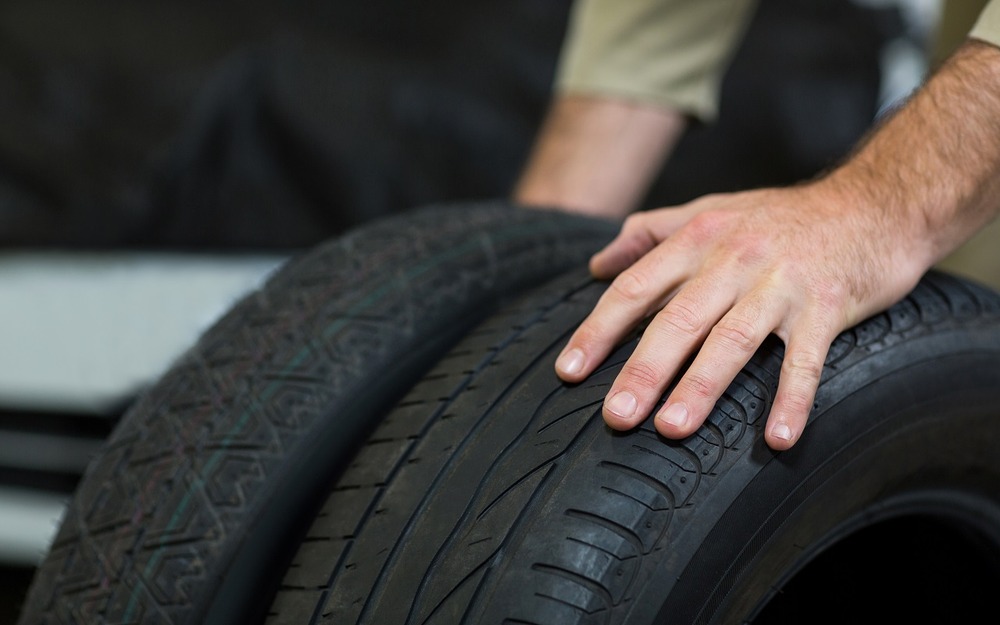 Систему расчета экологического сбора на шины в России пересмотрят с 2026 года