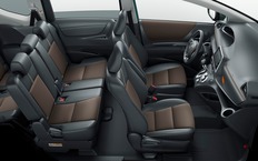 Интерьер Toyota Sienta