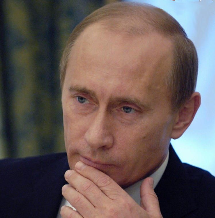 Путин сожалеет о перекрытии улиц для его кортежа, но выхода не видит