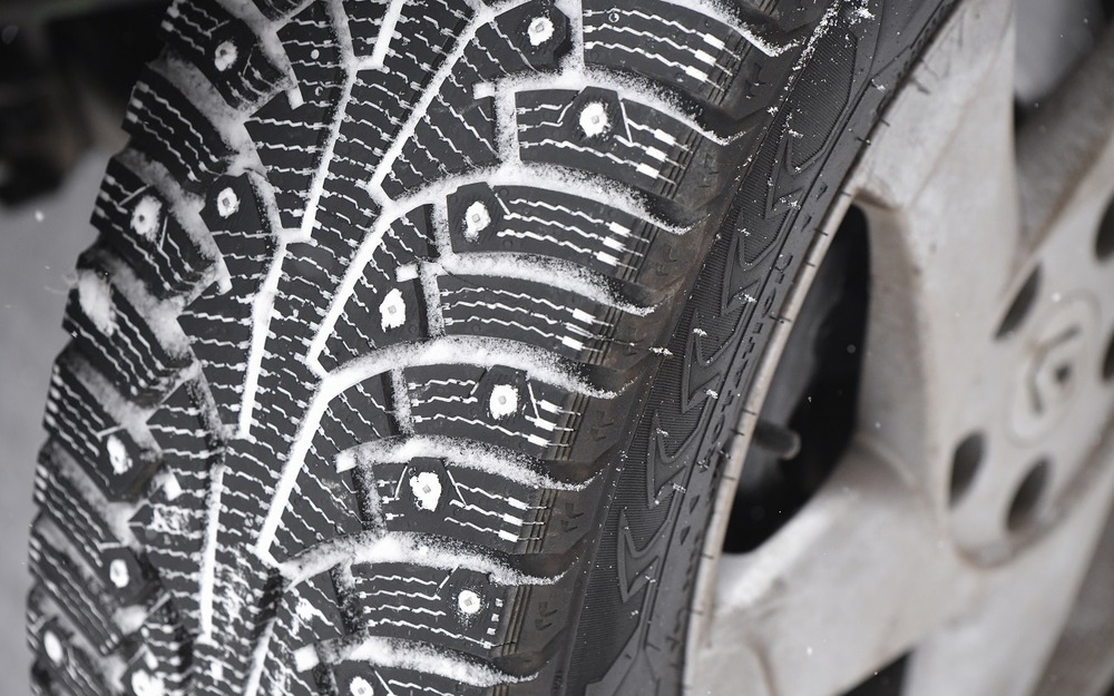Шипованные шины