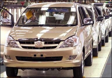 Toyota начинает сборку автомобилей в Китае