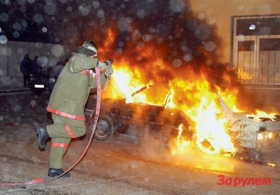 В Лос-Анджелесе задержали поджигателя автомобилей
