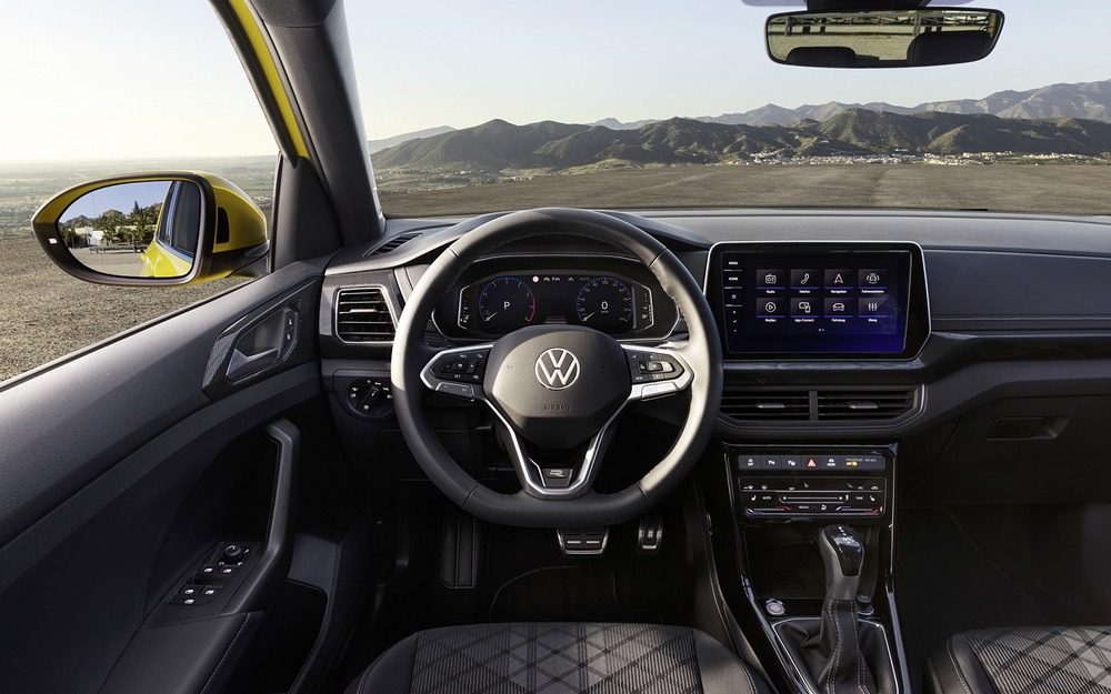 Интерьер Volkswagen T-Cross