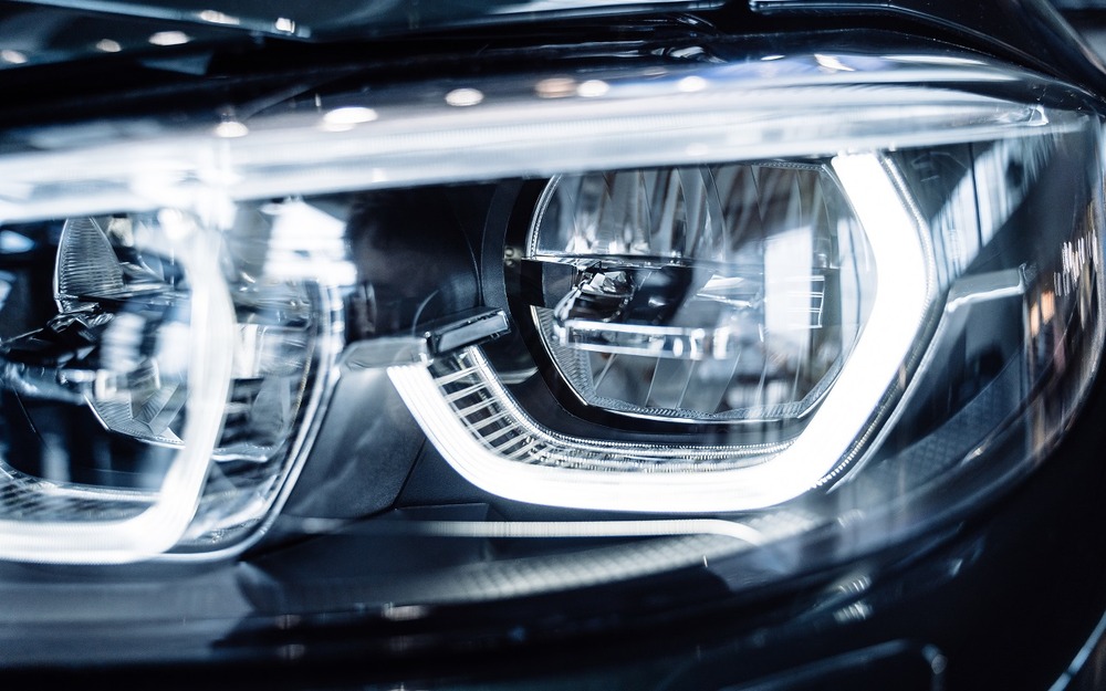 Появятся ли лазерные фары на бюджетных автомобилях?