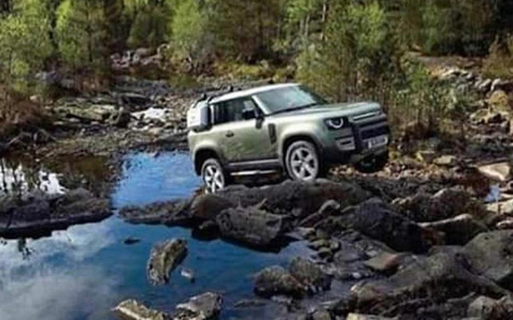 Land Rover Defender: главное стало известно до премьеры