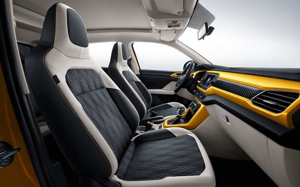 Интерьер Volkswagen T-Cross