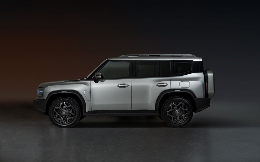 Кроссовер повышенной проходимости - новая версия уже в России