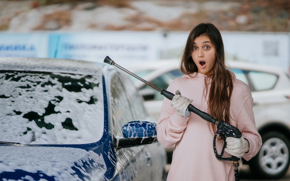 Как помыть машину зимой - несколько важных советов