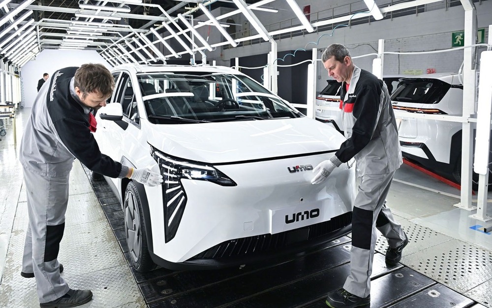 Umo 5 на конвейере завода «Москвич»