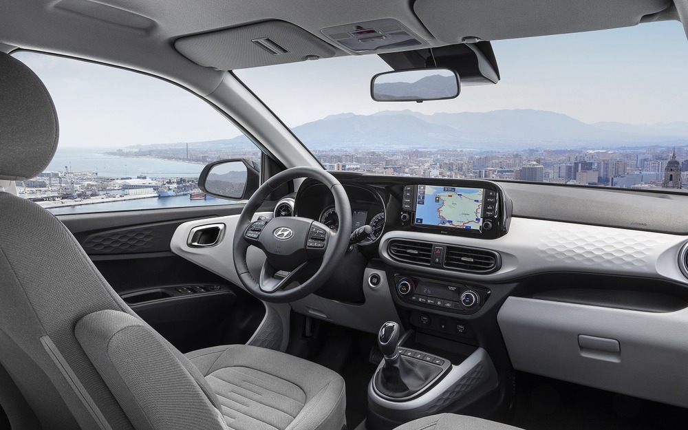 Интерьер Hyundai i10