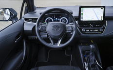Интерьер Toyota Corolla