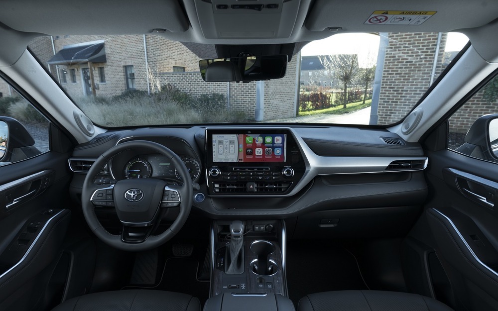Интерьер Toyota Highlander