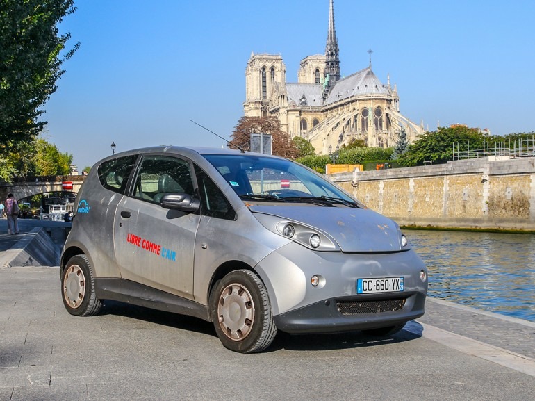 Путешествие с комфортом: тонкости аренды авто в России и за границей