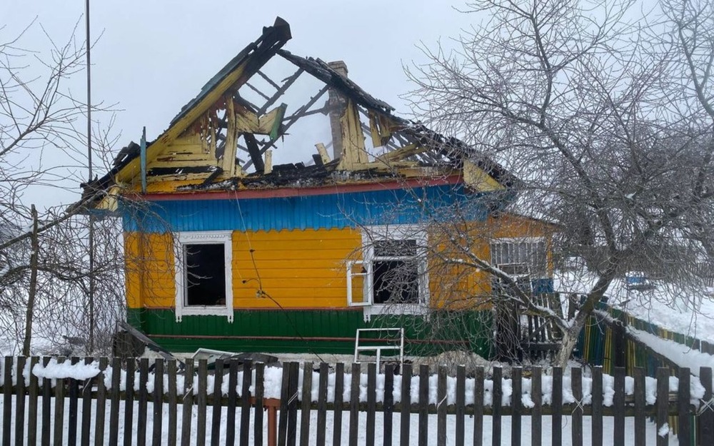 Опасный способ прогрева машины привел к пожару в гараже