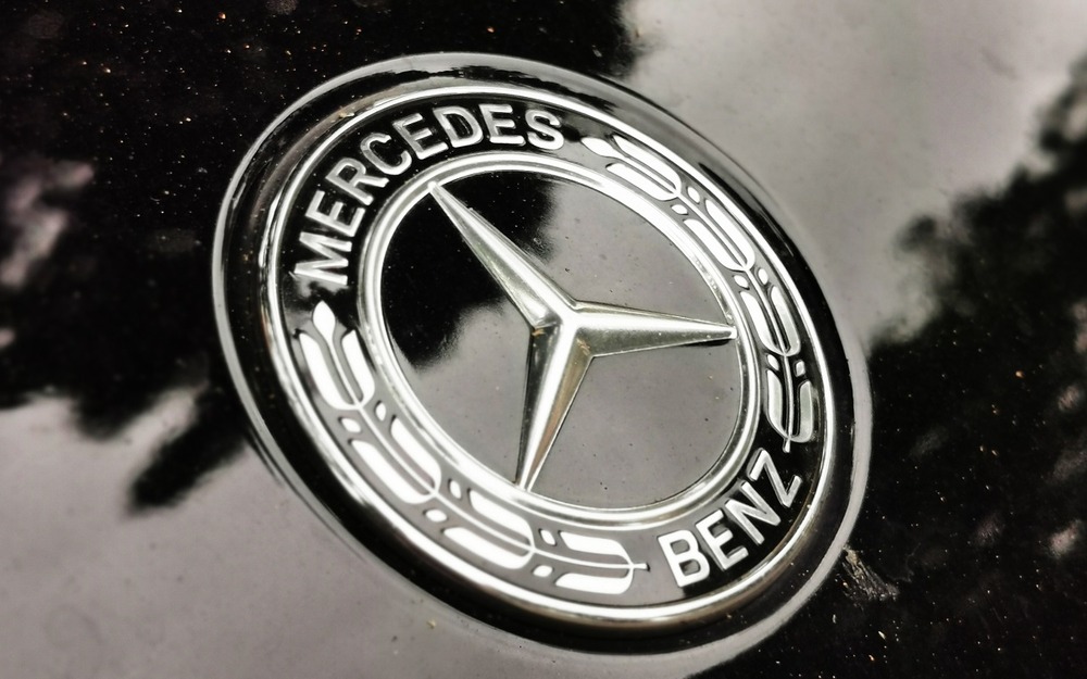 Скандал с Mercedes-Benz: компания потеряет миллионы