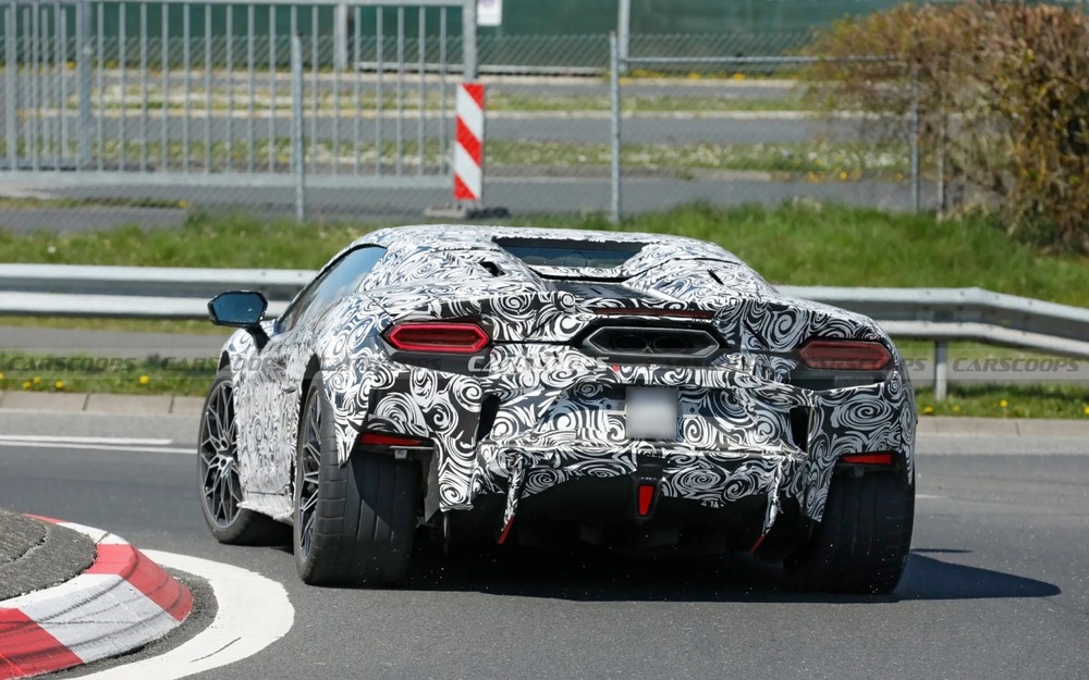 Lamborghini выпустит родстер «начального уровня» - первые фото!
