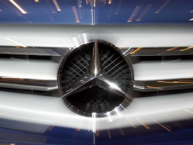 Daimler выплатит премии к 125-летию первого авто