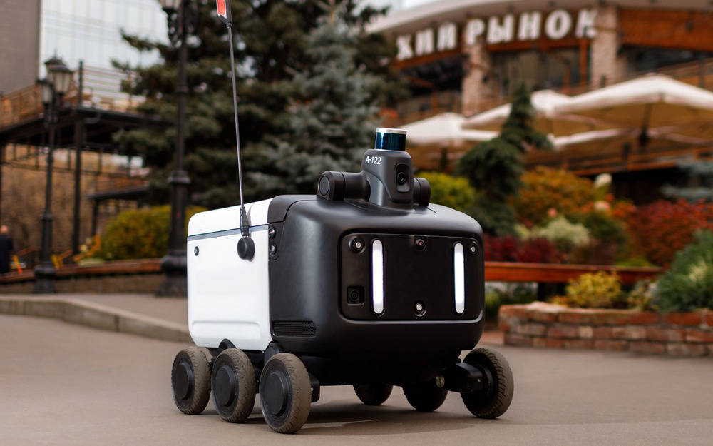 Суд встал на сторону робота-курьера в споре с гаишниками