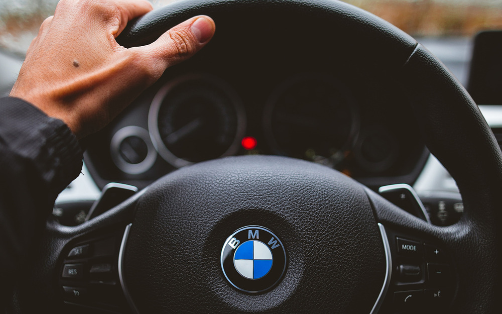 Отзыв 19 тысяч BMW: крепления детских кресел «устают»
