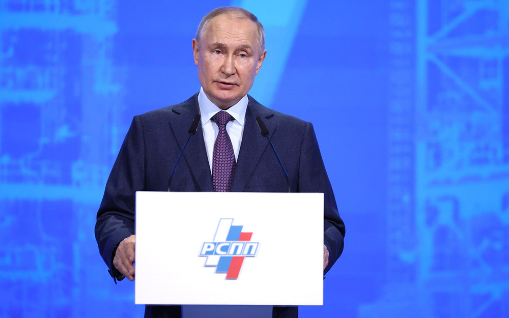 Путин поставил задачи российскому автопрому