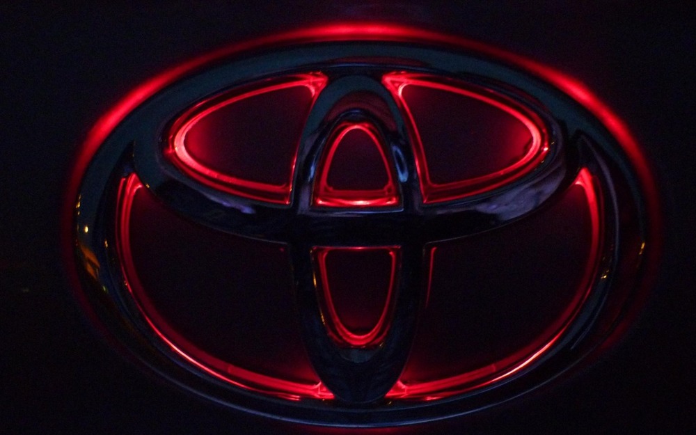 В России в два раза выросли продажи Toyota: раскрыты причины