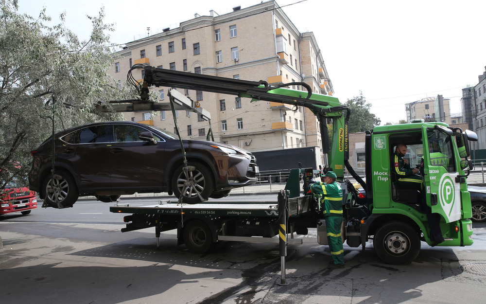 С 1 июня в Москве подорожают эвакуация авто и проезд на транспорте