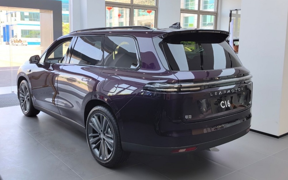 Leapmotor C16