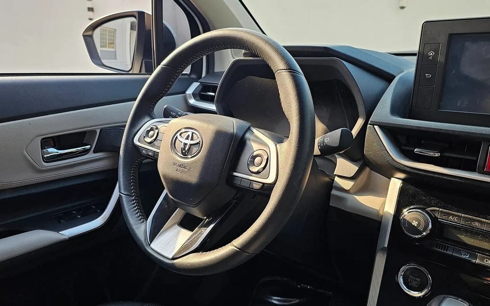 Интерьер Toyota Veloz
