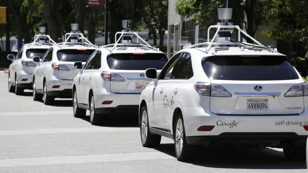 Беспилотники Google устроили 11 аварий за шесть лет