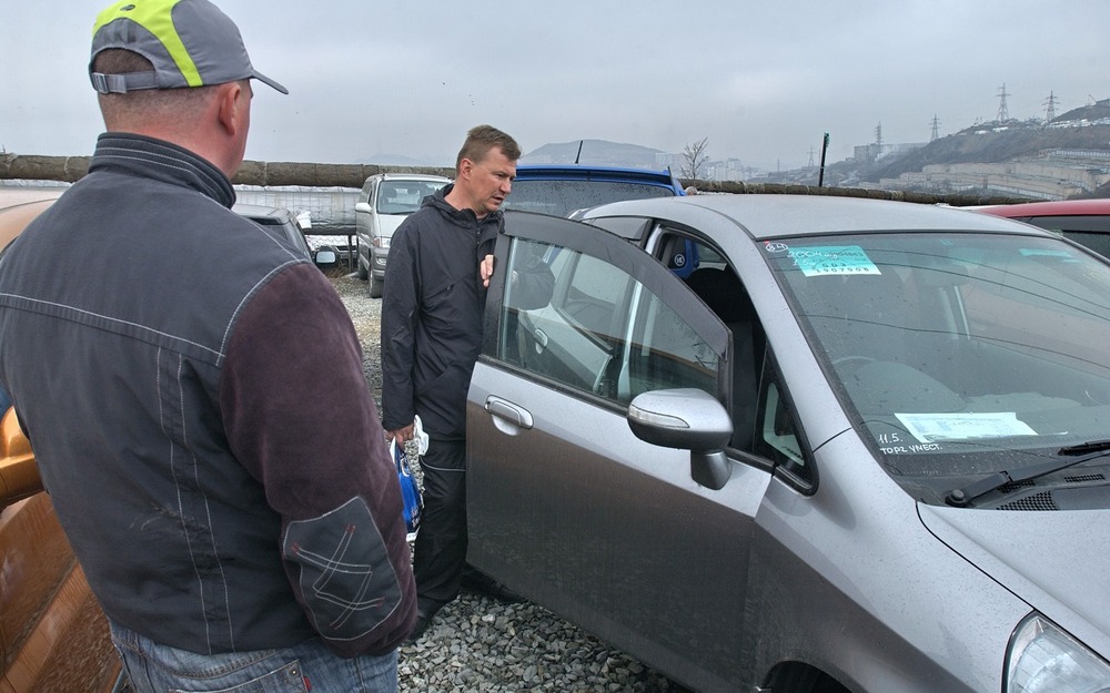 Эксперт назвал 4 признака проблем с авто, которые маскируют перекупы