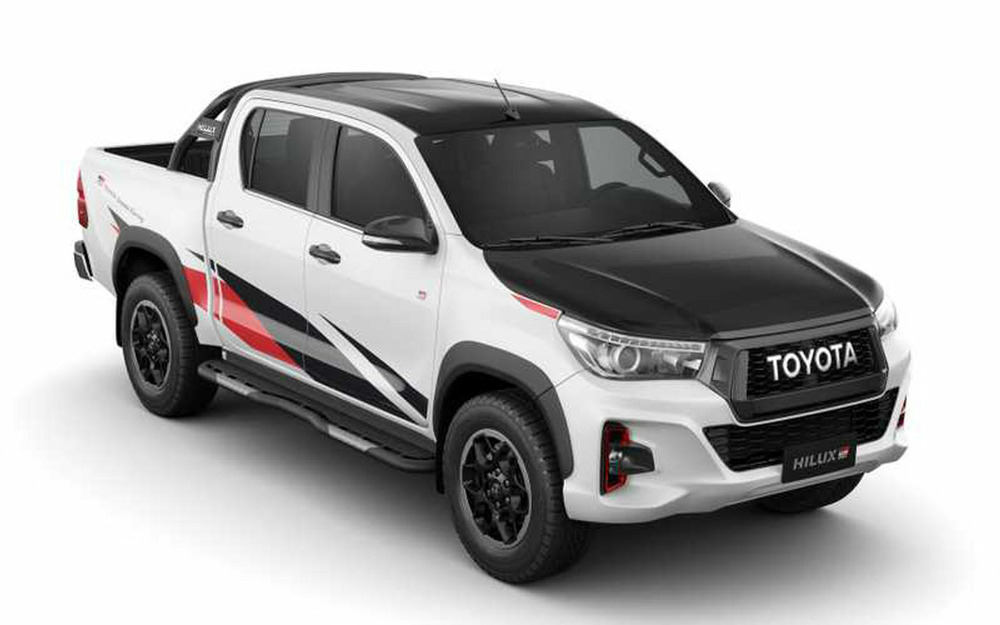Toyota готовит новый Hilux - помощнее