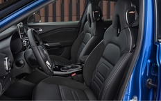 Интерьер Nissan Juke