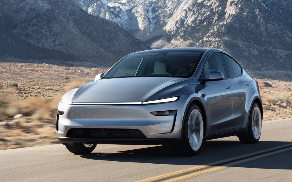 Tesla Model Y 2025