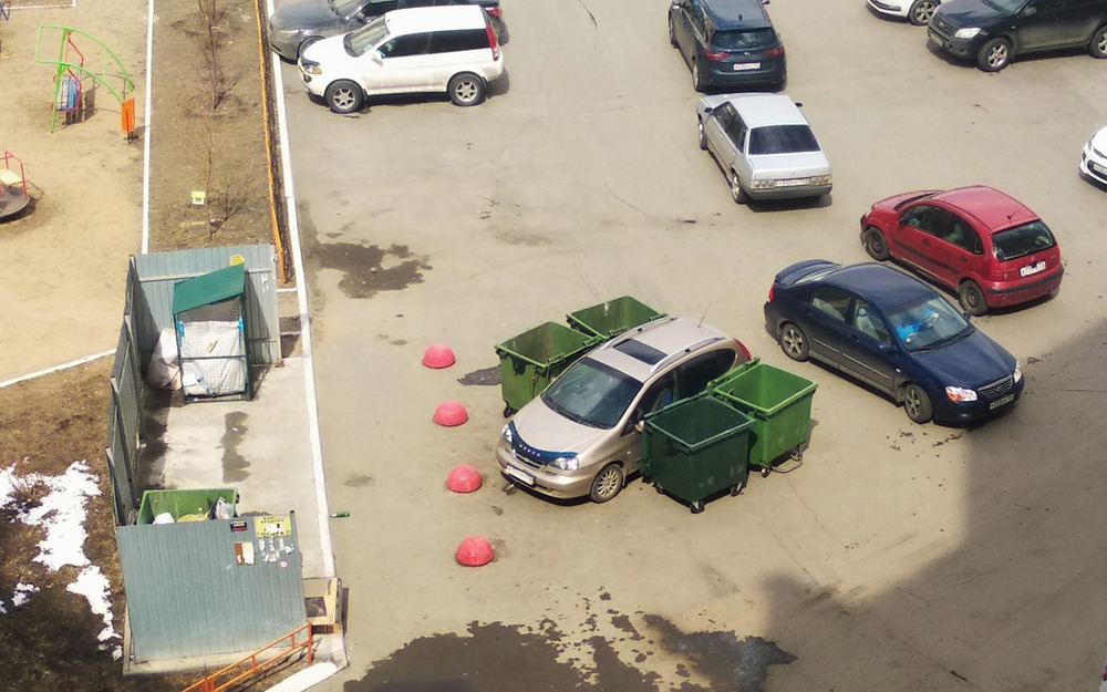 Припарковался как попало? Ну вот тебе тогда месть коммунальщиков