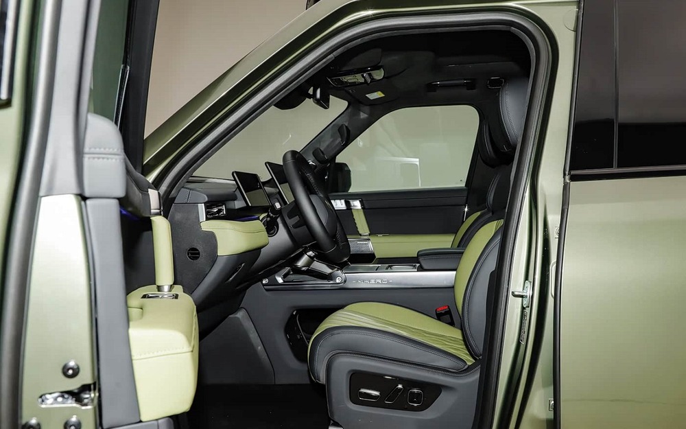 Dongfeng Mengshi M817