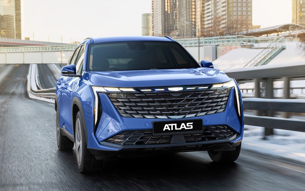 Белоруссия наладит производство новых кроссоверов Geely Atlas