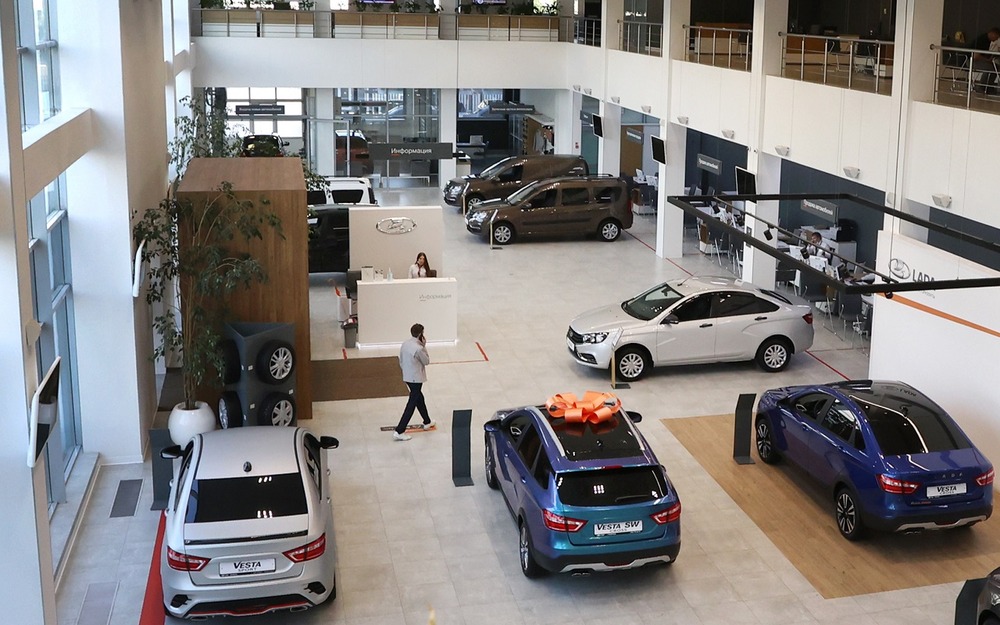 Не откладывая: АВТОВАЗ повысил цены на все модели