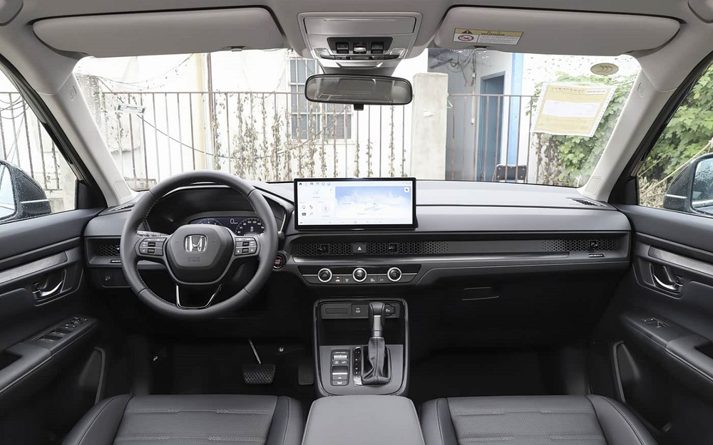 Интерьер Honda CR-V Global 30 Years of Glory