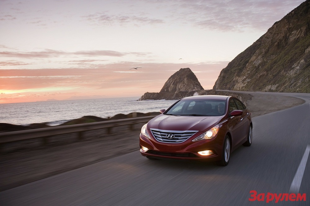 Hyundai расширила комплектации Sonata