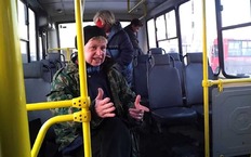 В РФ предложили ввести штраф за отказ уступить место в общественном транспорте