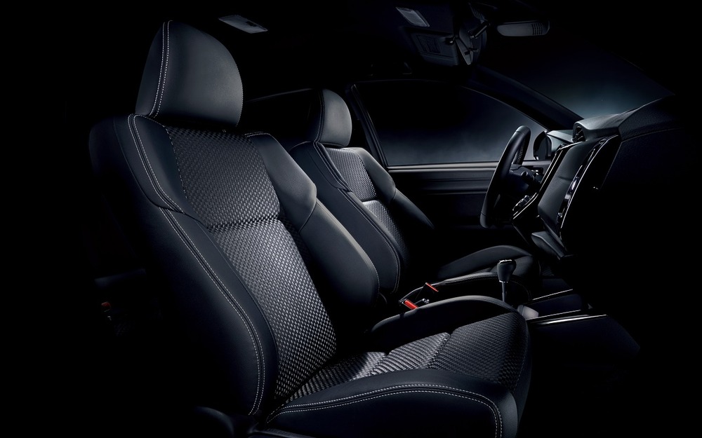 Интерьер Toyota Corolla Axio